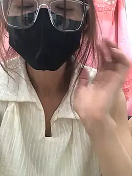 Writhing_First webcam