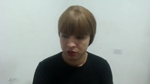 estefania224 webcam