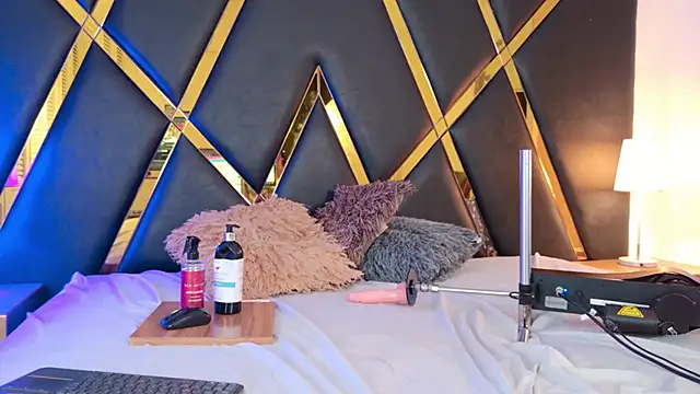 _MiaRouge_ webcam