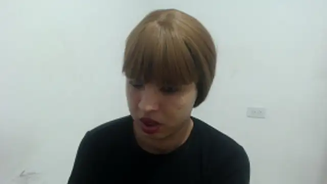 estefania224 webcam