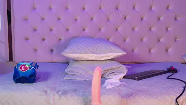 Emaa2_sm webcam