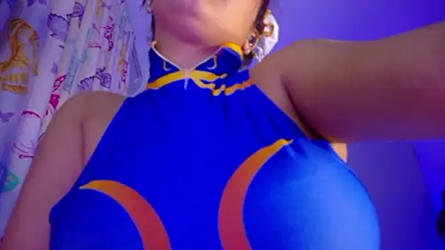 NicolleTaylor webcam