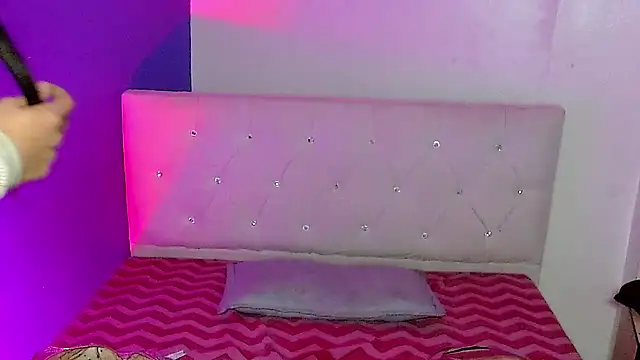 x_isabella_x webcam