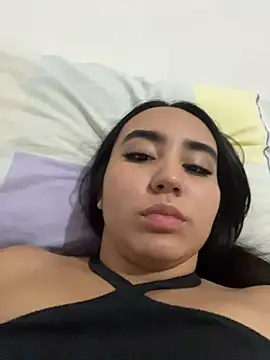 julieta_rosee webcam