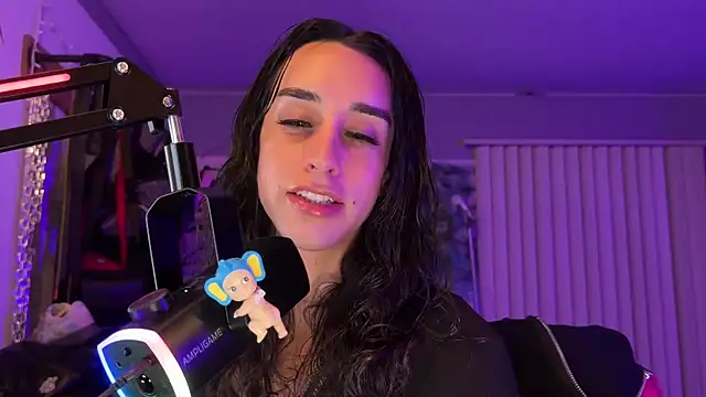 xoFrankie webcam