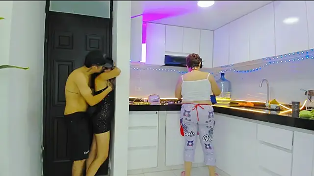 royalgirls_x webcam