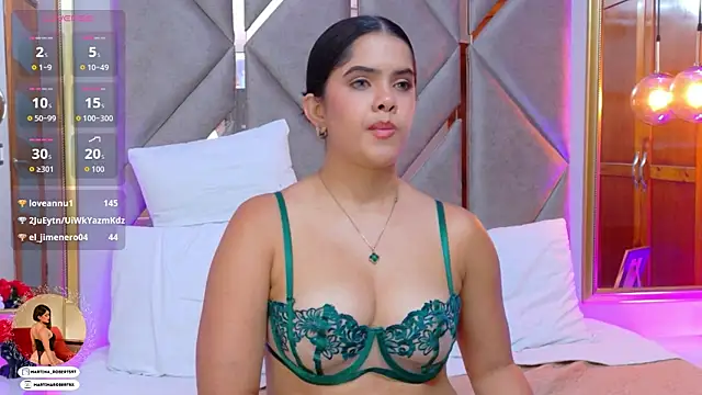 Martina-Roberts- webcam