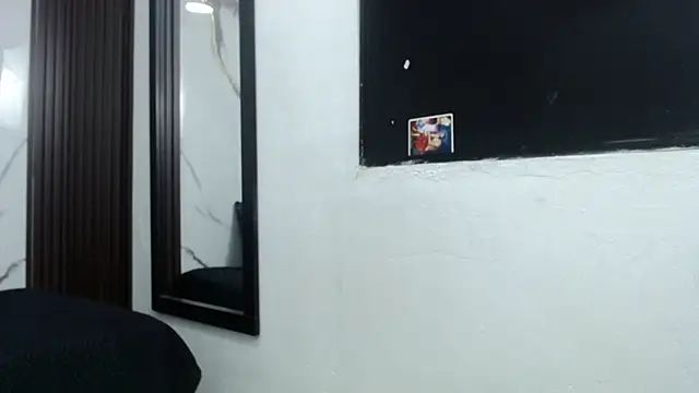 keen_black_ webcam