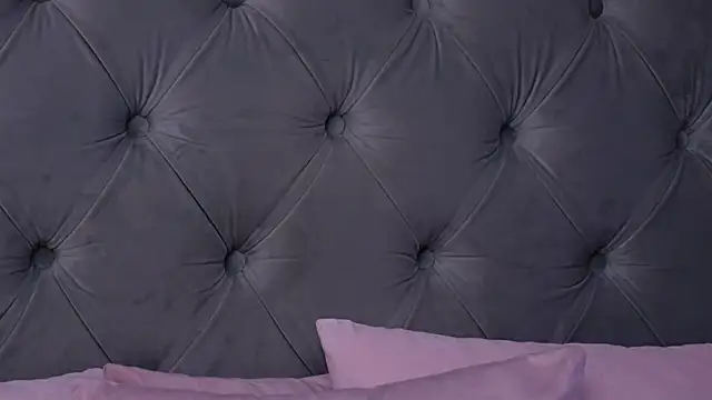 LucyAddison webcam