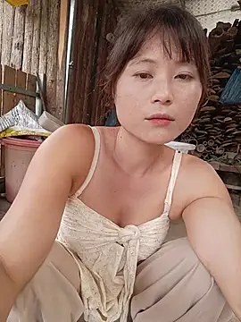 linda_bae00 webcam