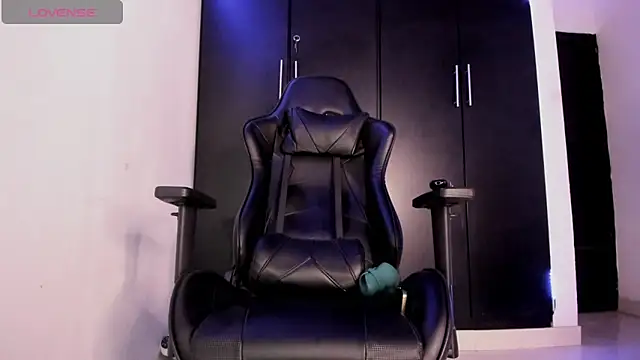 Liam_Mateo webcam