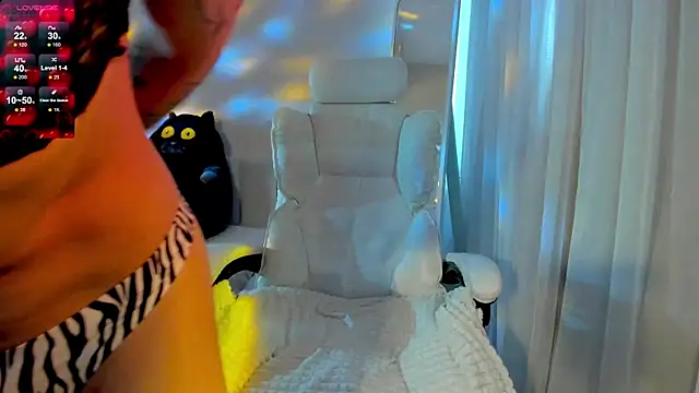 Black_Dollarss webcam