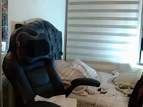 gooddes303salome webcam