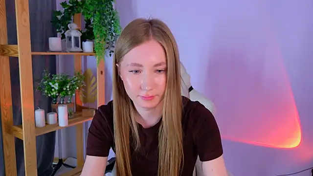 EllyColins webcam