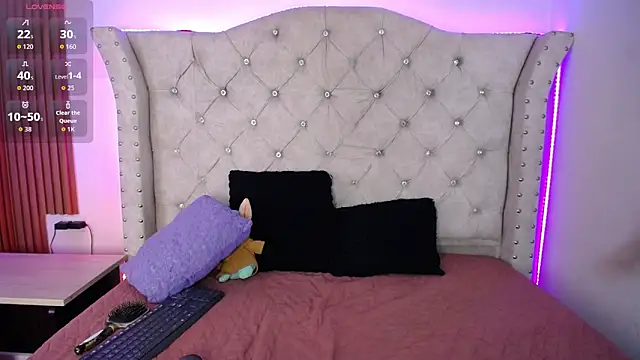 Elizabeth_Evans1 webcam