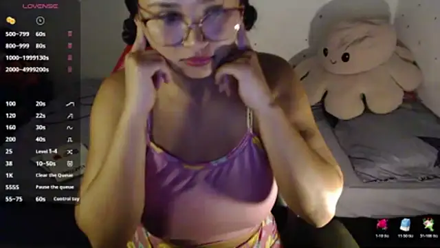 Lily____ webcam