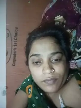 Trisha_71 webcam