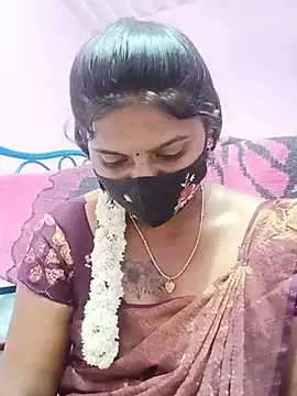 CuteDevilAnu webcam