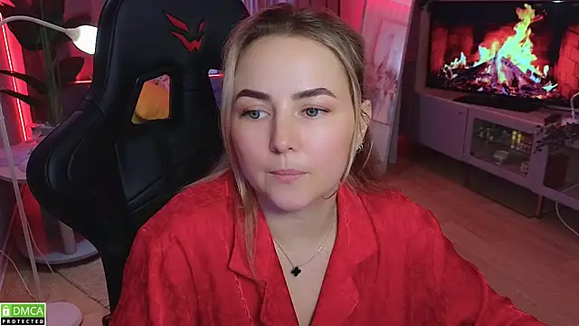 Mira_Mermayd webcam