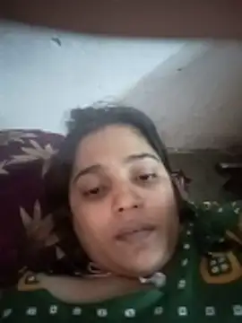 Trisha_71 webcam