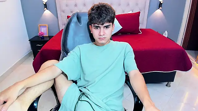 Tommy18__ webcam