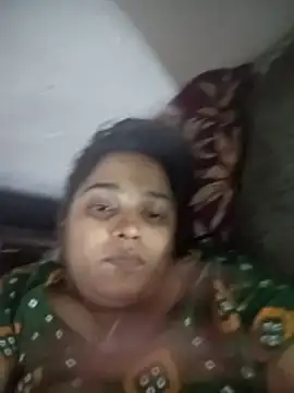 Trisha_71 webcam