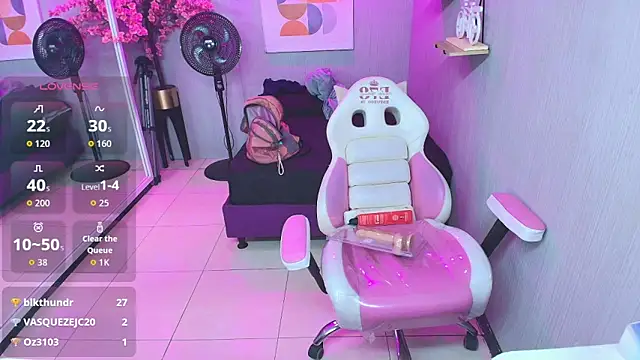 Maggy_t18 webcam