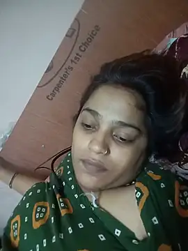 Trisha_71 webcam