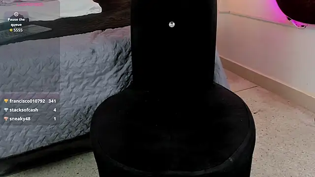 Miia_Deluxe webcam