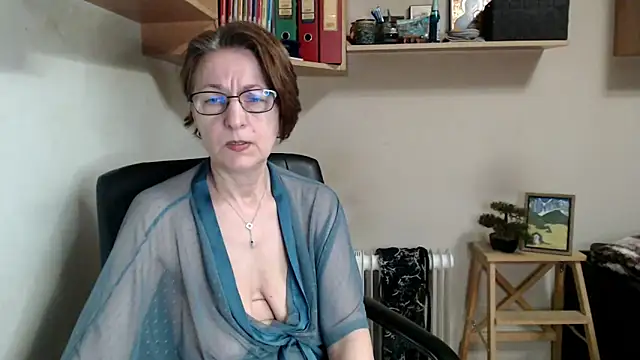 katemodel webcam