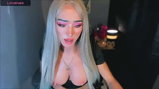 xUrGoddess_JheySluttyx webcam
