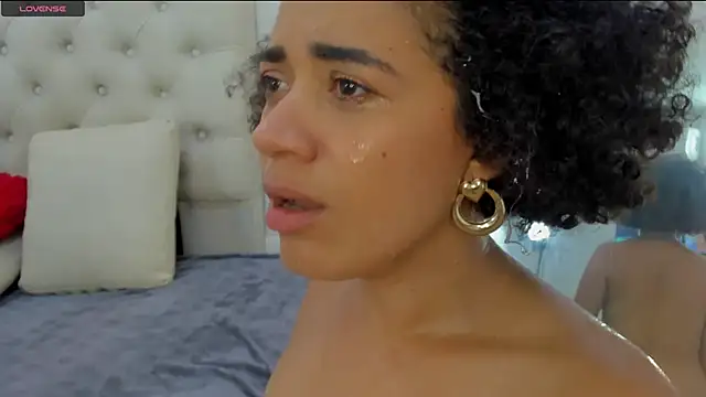 charlotte_dante212 webcam