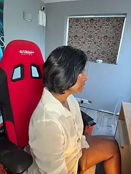 Melarose82 webcam