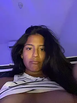 LeahBar webcam