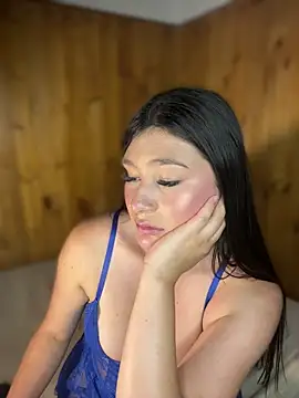Miss_Dani webcam