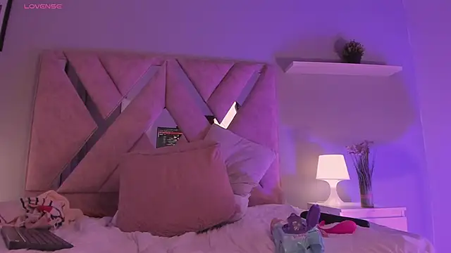 Eva-Millss webcam