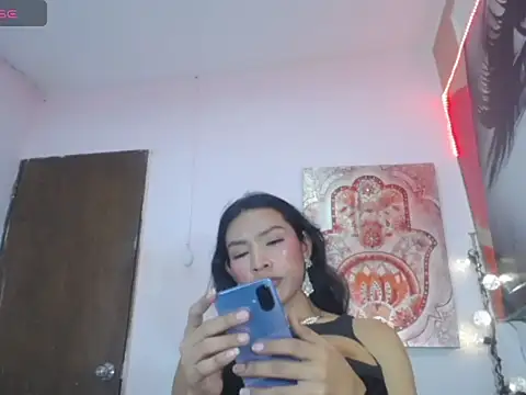 NannyaBitch webcam