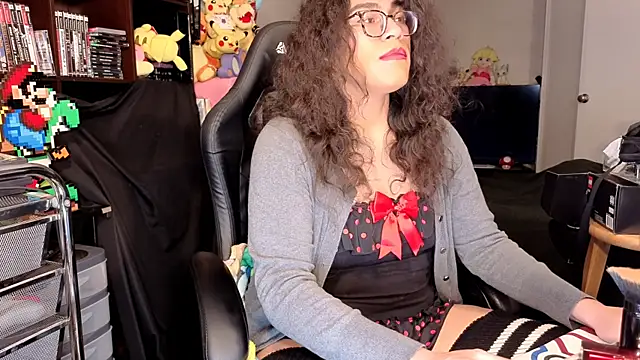 ShinyCherub webcam