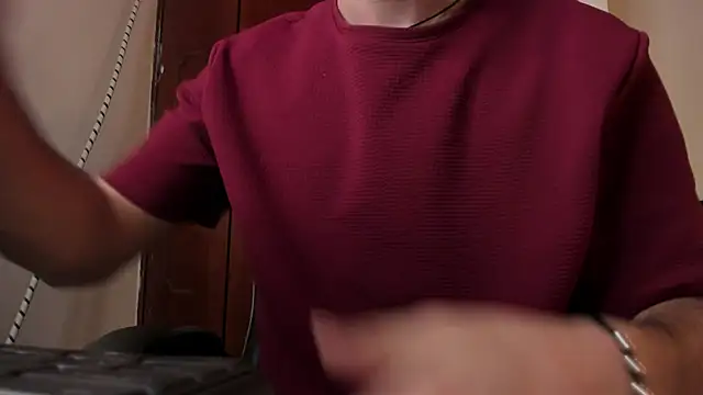 AlejooTwink webcam