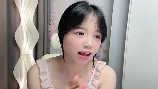 Yanys521 webcam