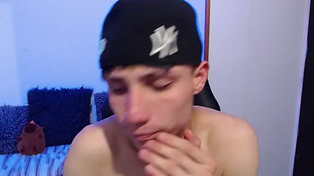 Yao_23 webcam