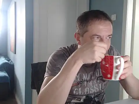 MisterFaithRO webcam