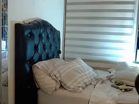 gooddes303salome webcam