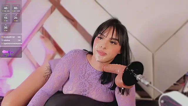 Lily_StClair webcam