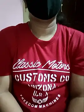 Latha_lovely webcam