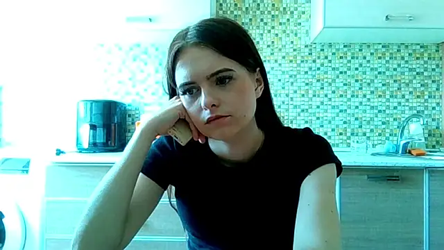 KikiAmino webcam