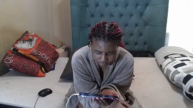 EbonyEssence webcam