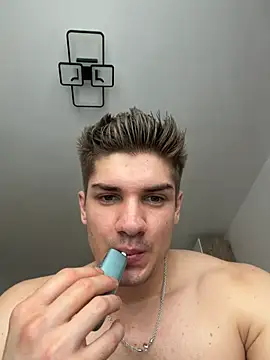 MaxKaiden webcam