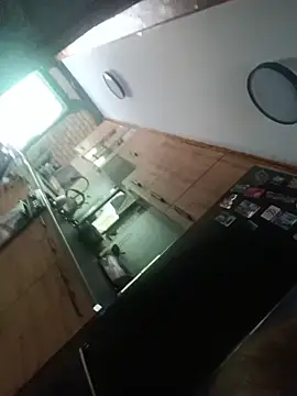 LimpingLash803 webcam