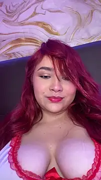 SweetLittleRed webcam